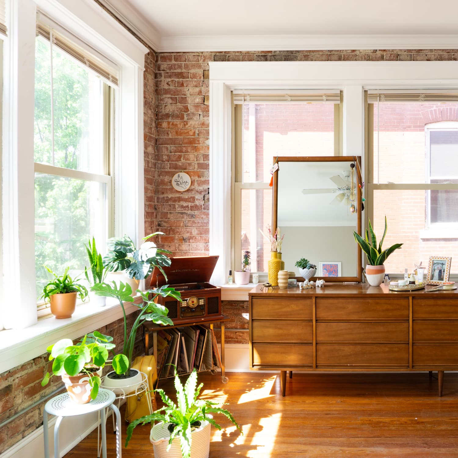 The Unexpected Use for IKEA's SATSUMAS Plant Stand | Apartment Therapy